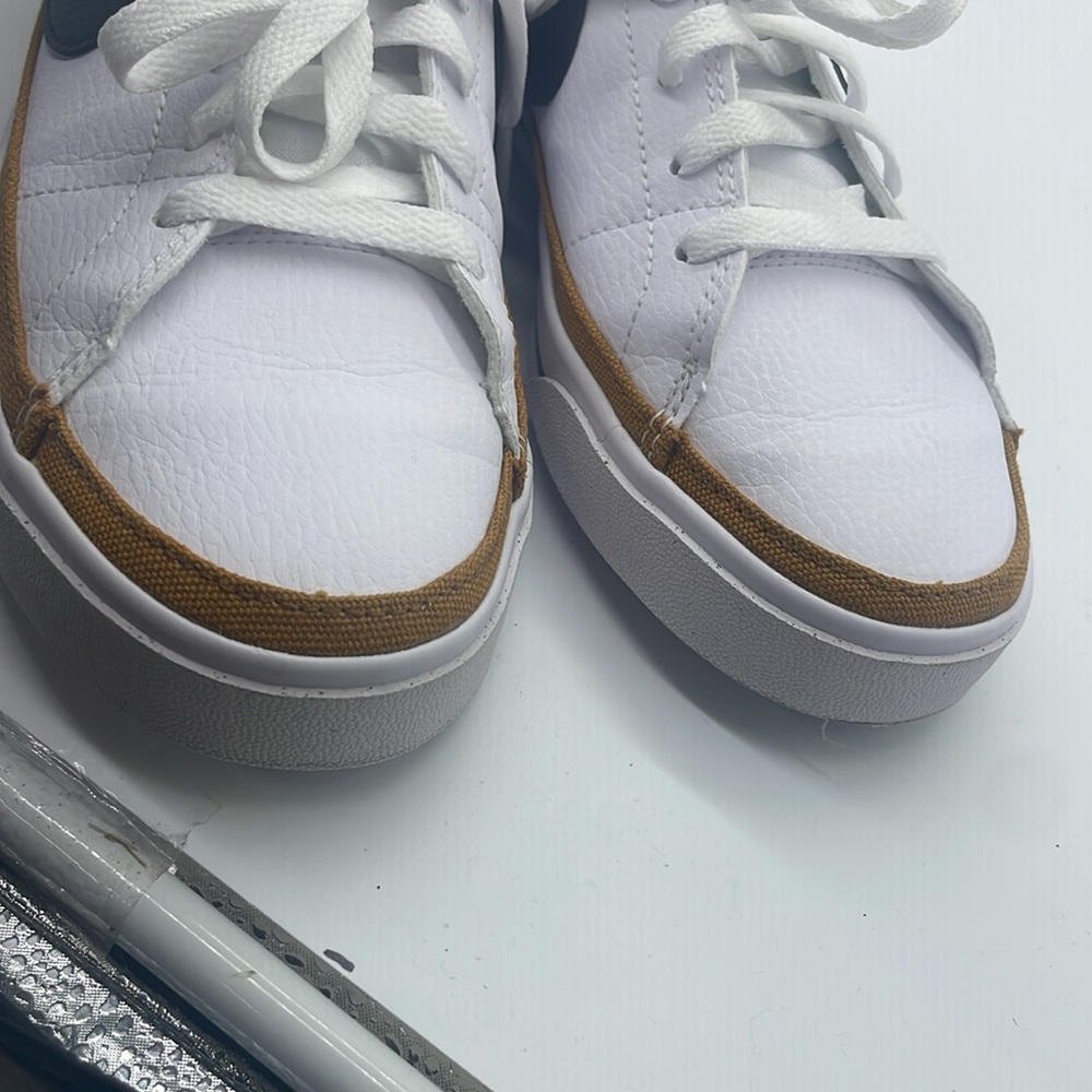 USED Women’s Nike Court Legacy Next Nature DH3161-100 White Sneakers No Box - Picture 10 of 10